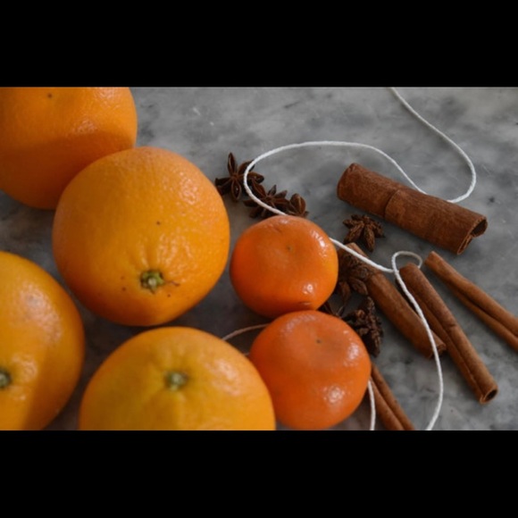 Rustic Orange Garland Cottage Chic (abt 6 ft) - Picture 6 of 6